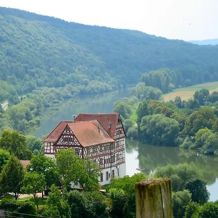 Inn Zum Guldenen Rosslein *